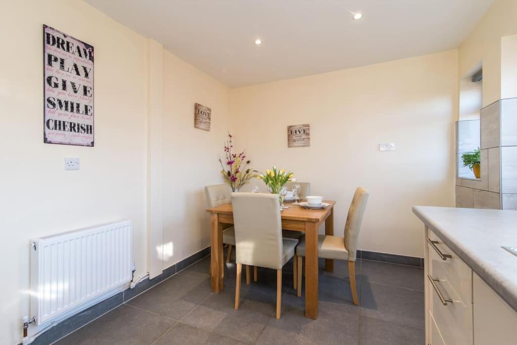 City Home From Home - Peaceful, Cosy & Modern 2Bed House Nottingham Kültér fotó